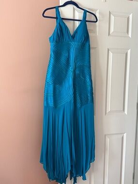 Teal V-Neck Pleated Maxi Dress